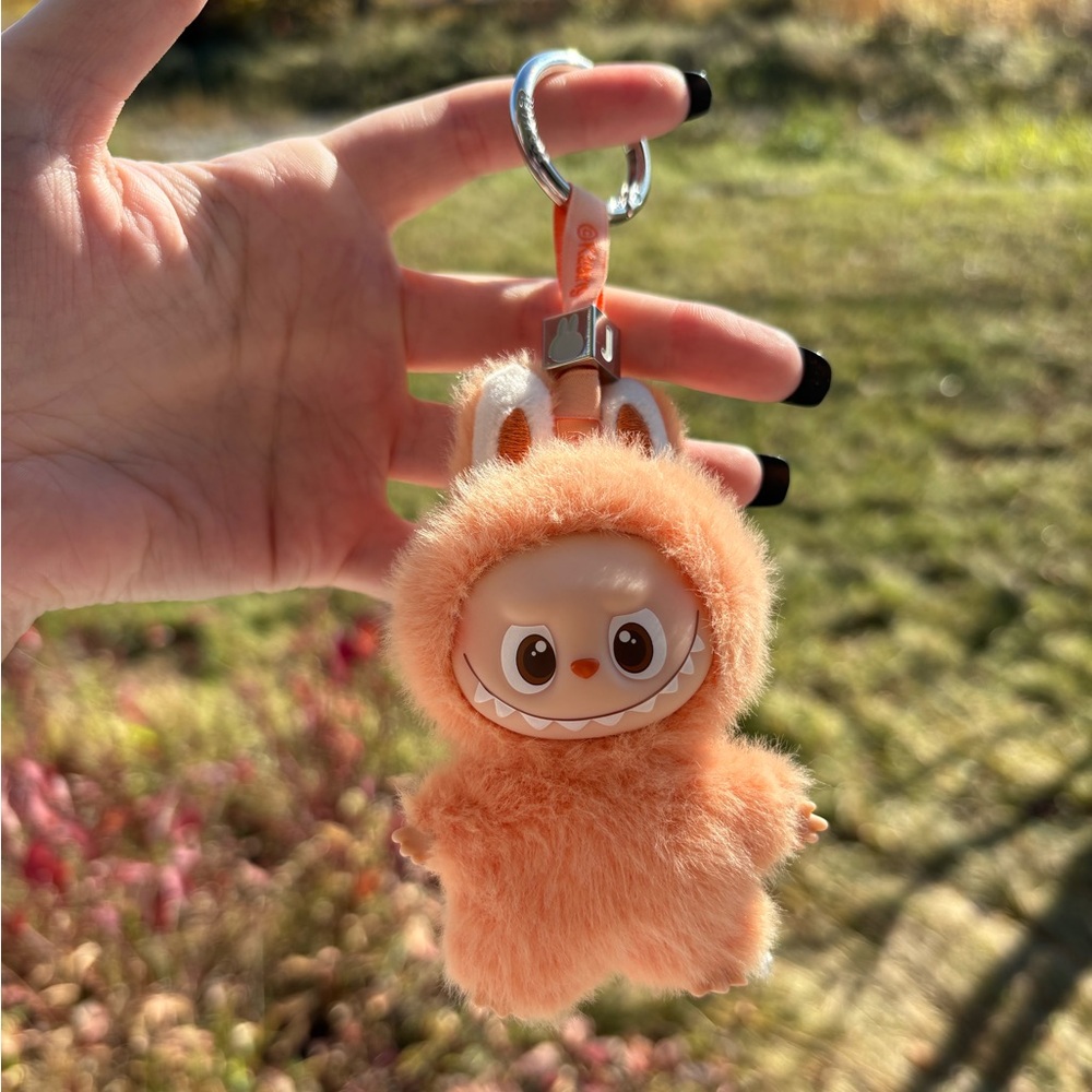 Pop Mart - The Monsters - Pin For Love Labubu Vinyl Plush Pendant - J